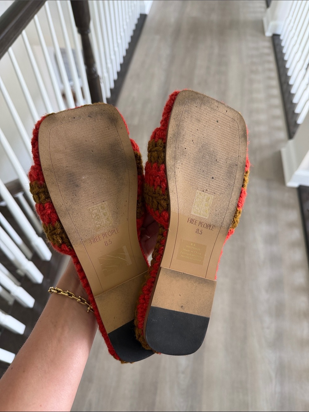 Trendy Free People Slide - Picture 2 of 2